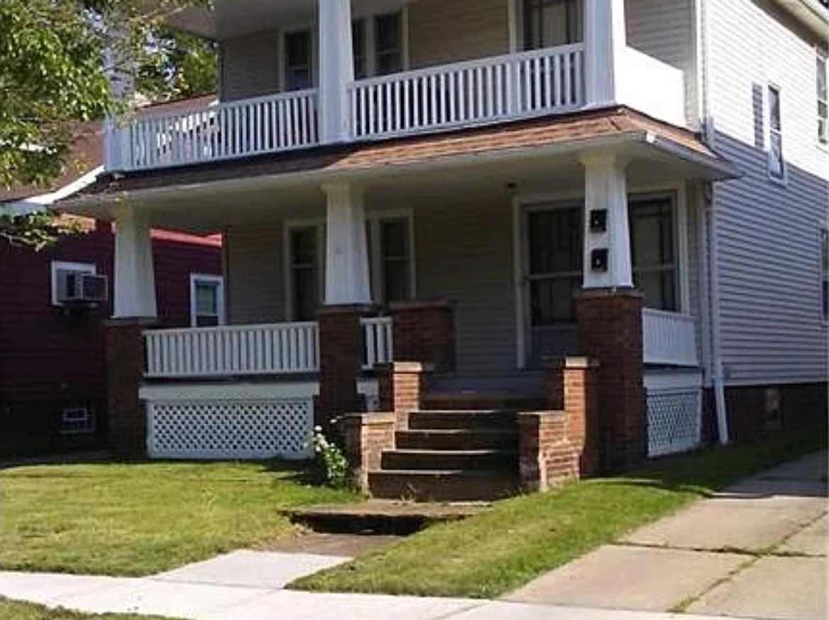 10601 Almira Avenue - 1