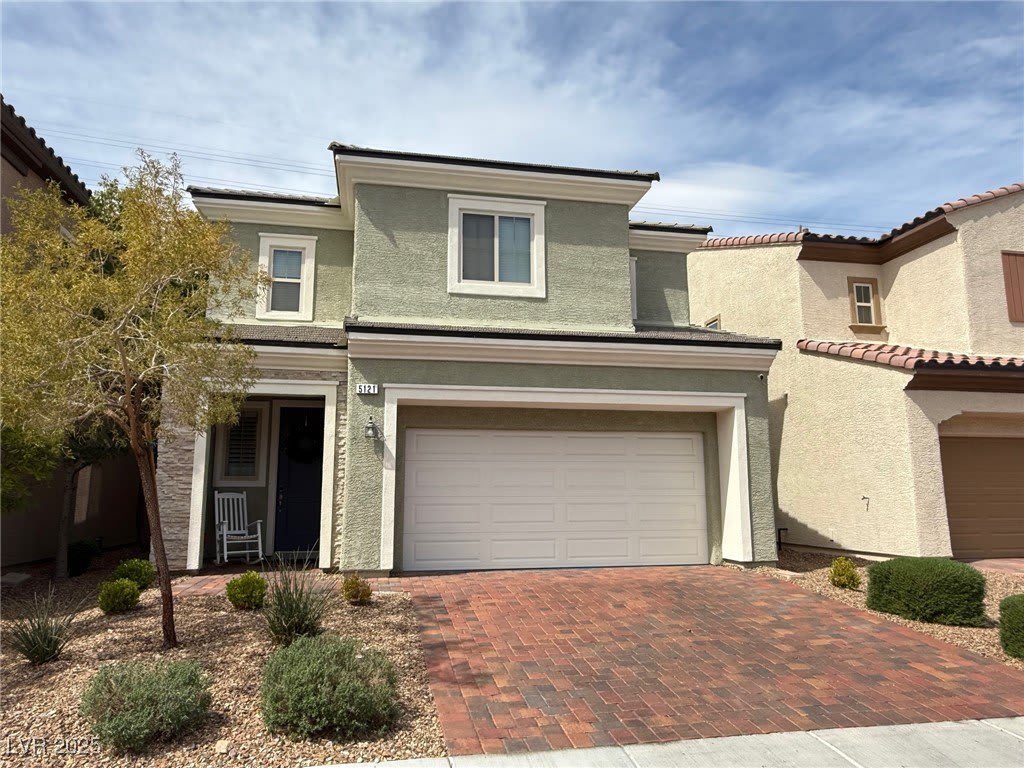 5121 Fiery Sky Ridge Street