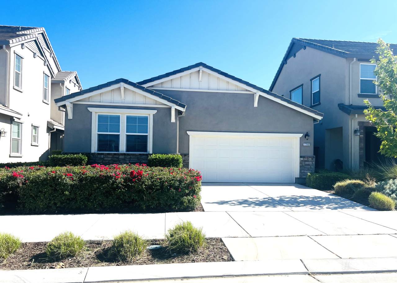 1740 Garden Farms Ave