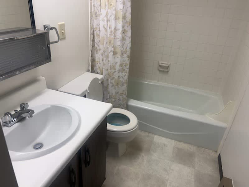 413 East Hugus StreetA