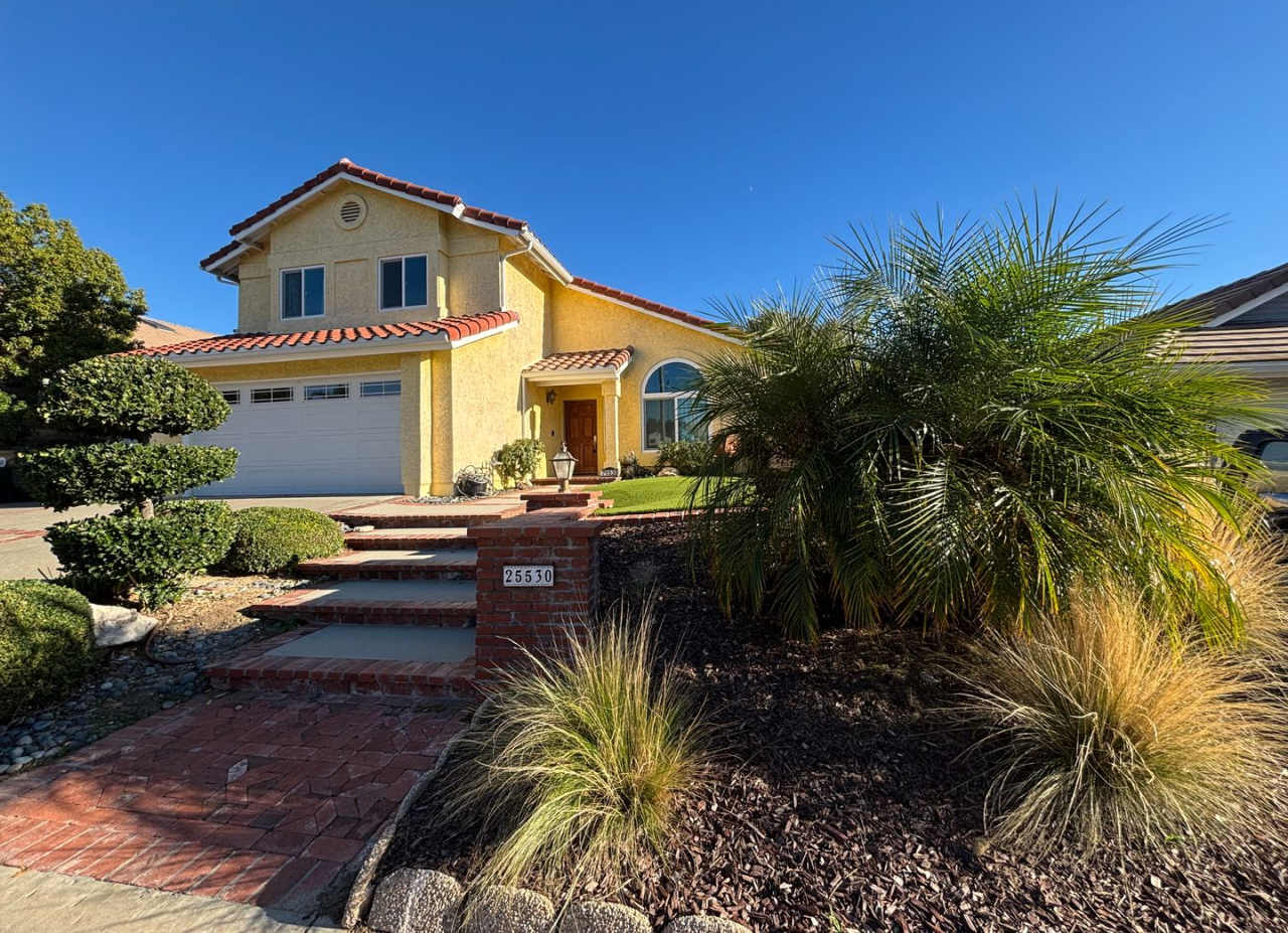 3-Bedroom Saugus Home with Large Yard  RV Parking!