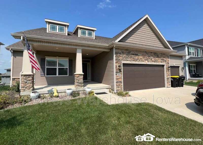 305 NE Prairie Wolf Dr