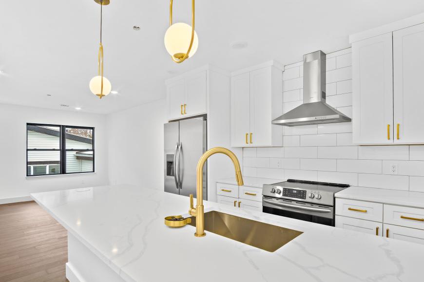 127 East Cottage St.