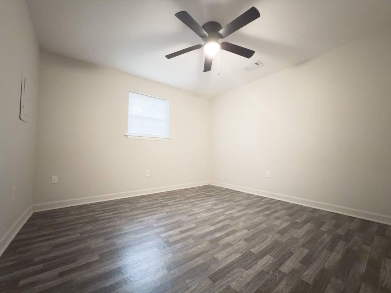 1539 N Avalon West Ashley Triplex