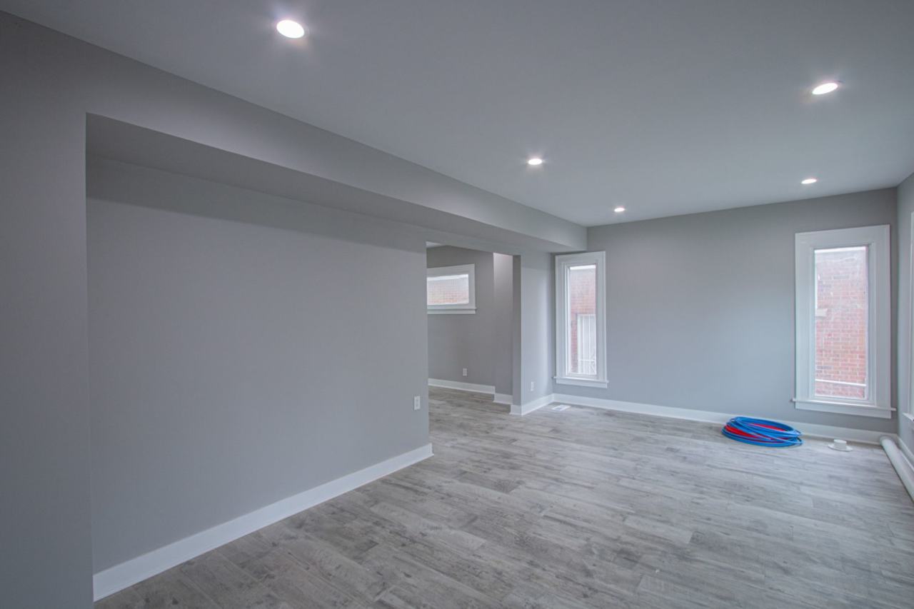 Completely Renovated 3 bedroom on Washburn St