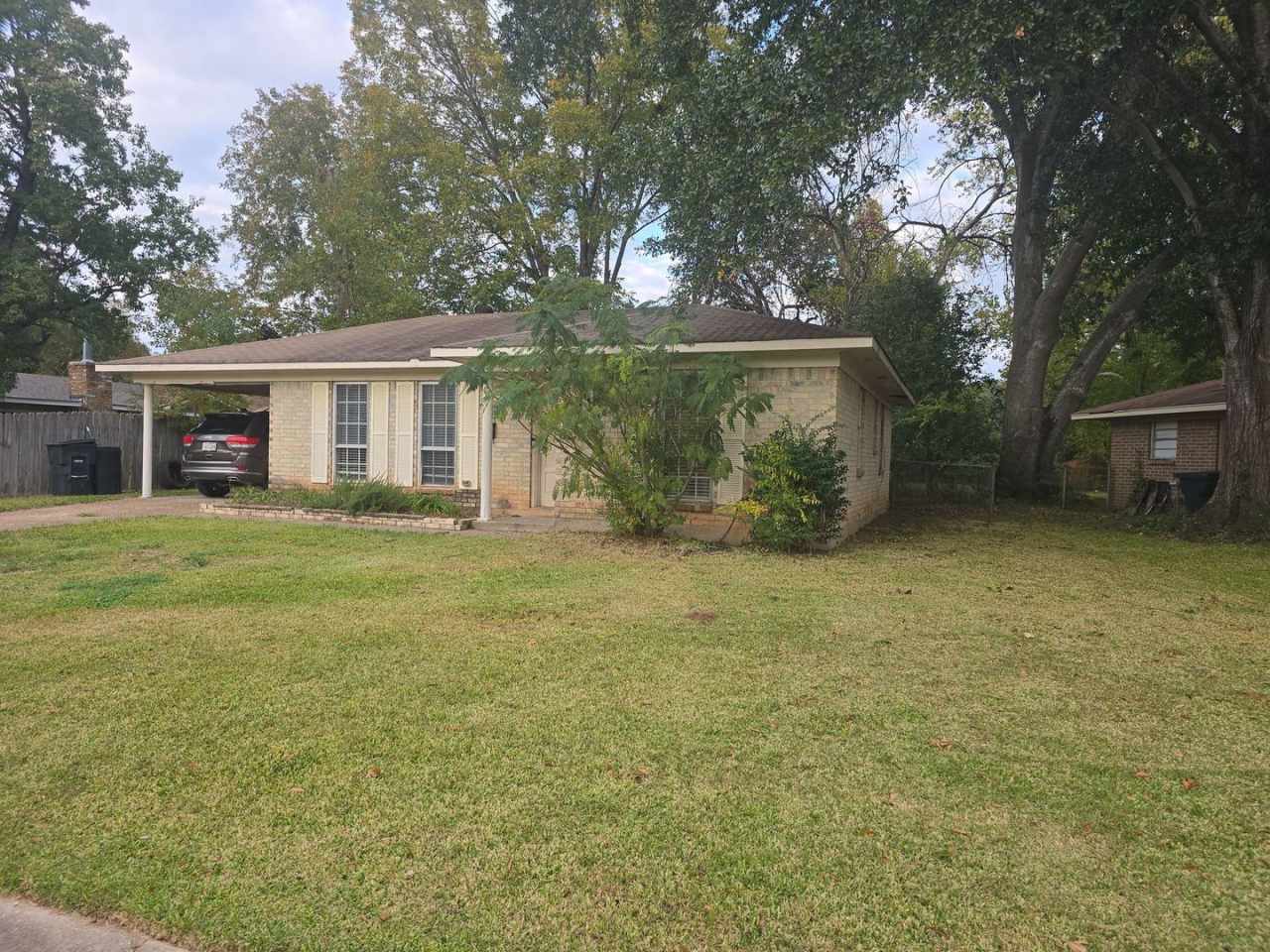 Refurbished - 3 bdrm 1.5 bath