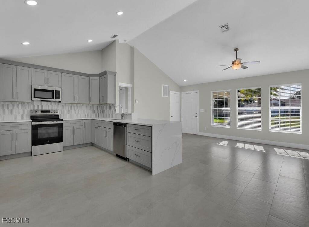 1931 SW 36th Terrace