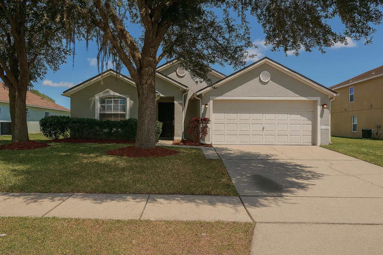 Beautiful 4Bed/ 2Bath Home in Doral Pointe - Kissimmee!!!