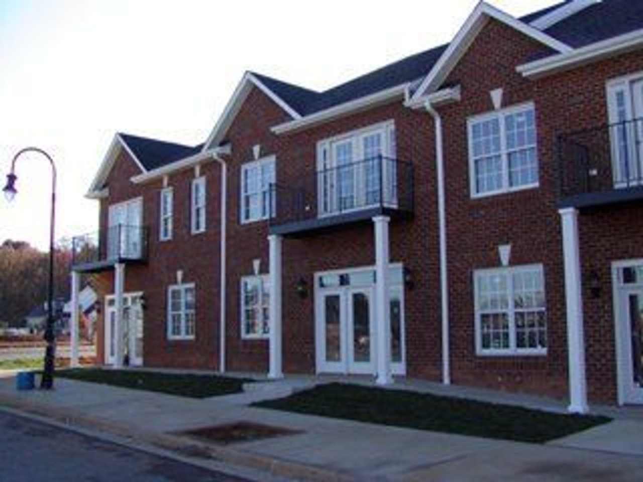 101 Duncraig Drive #102-202