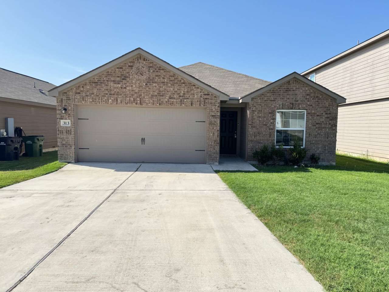 313 Crescent Park Drive Jarrell, TX