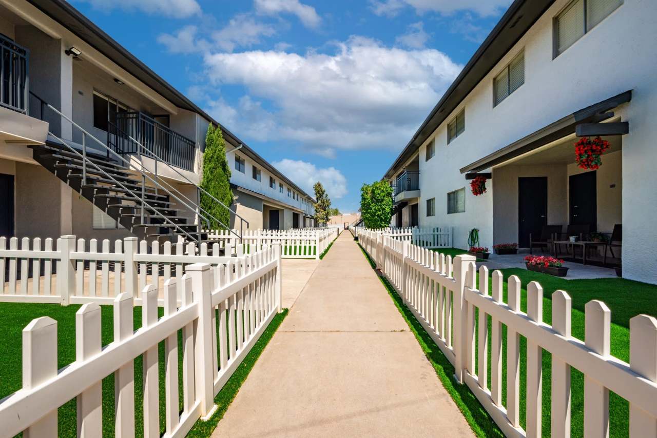 Chelsea Village Apartments