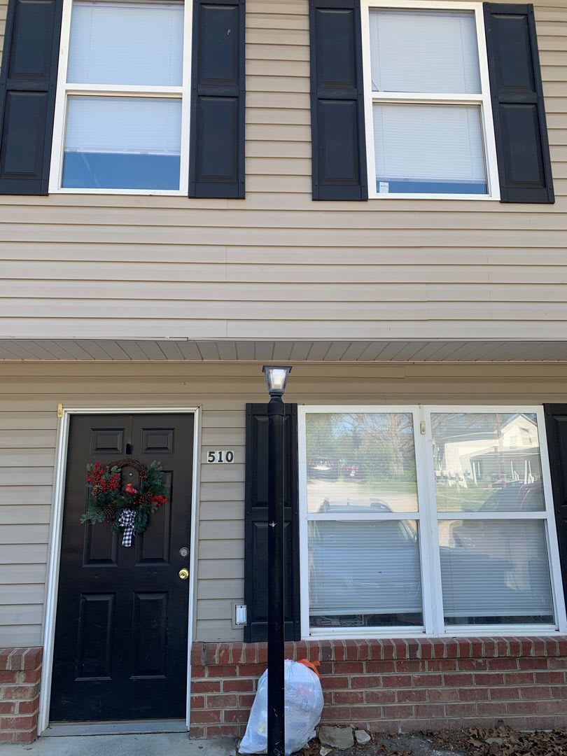 3 Bedroom 2.5 Bath Townhouse