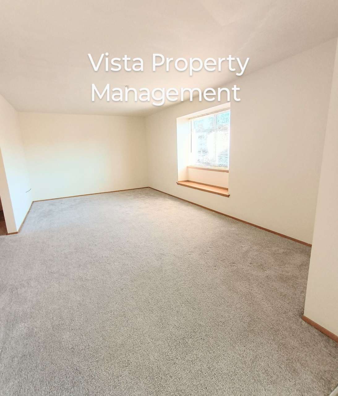 BIG 2 Bed / 2 Bath apartment, commute friendly Bonney Lake location!