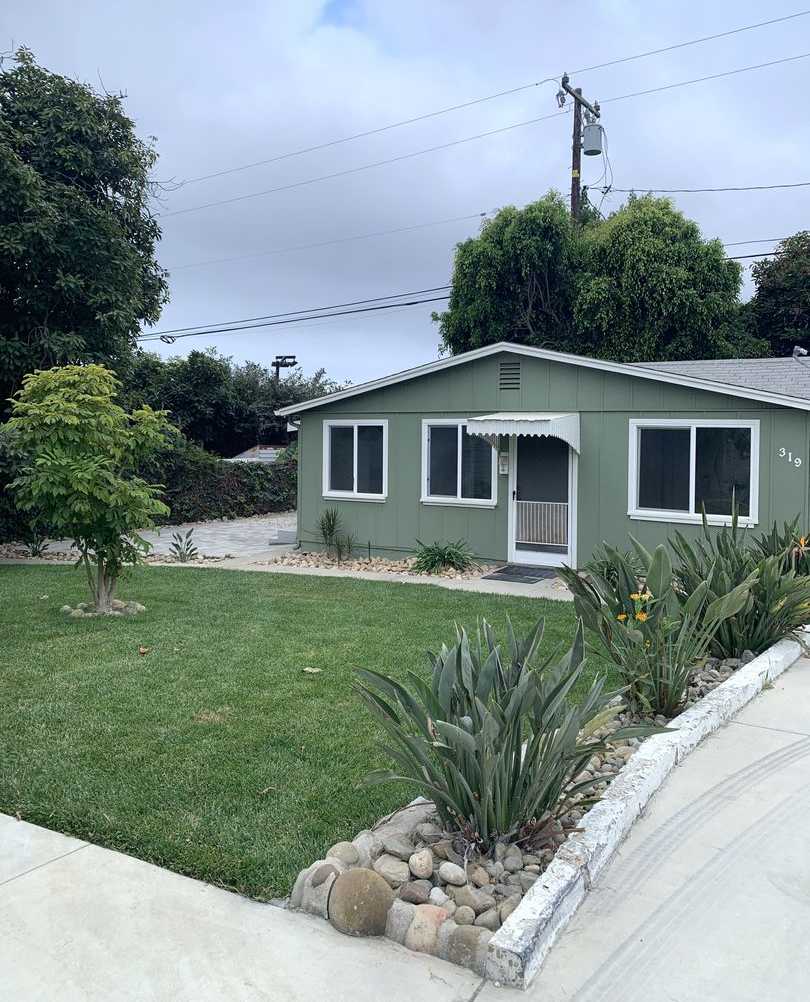 1+1 Craftsman Cottage above Ventura College