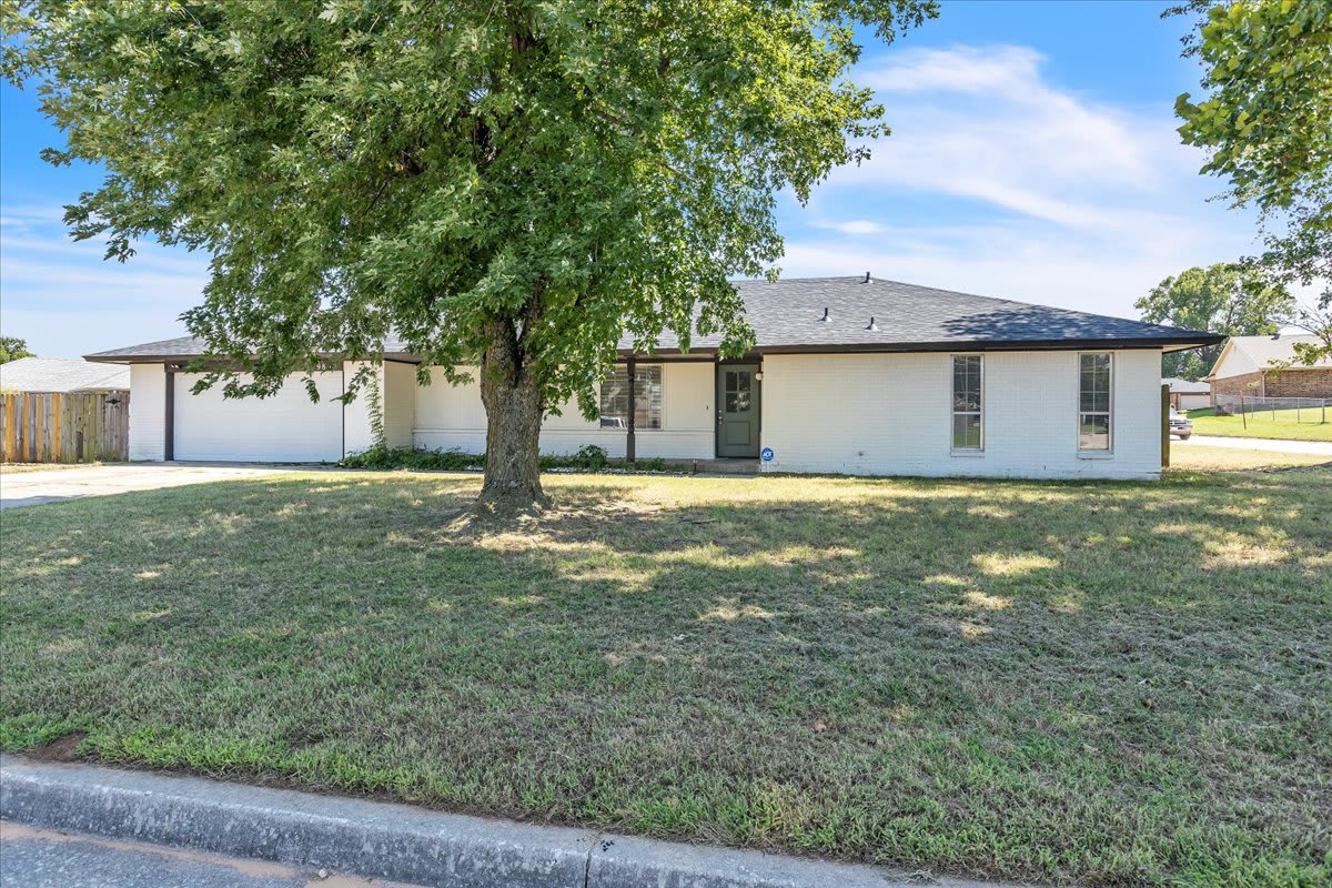 9800 Willow Wind Drive