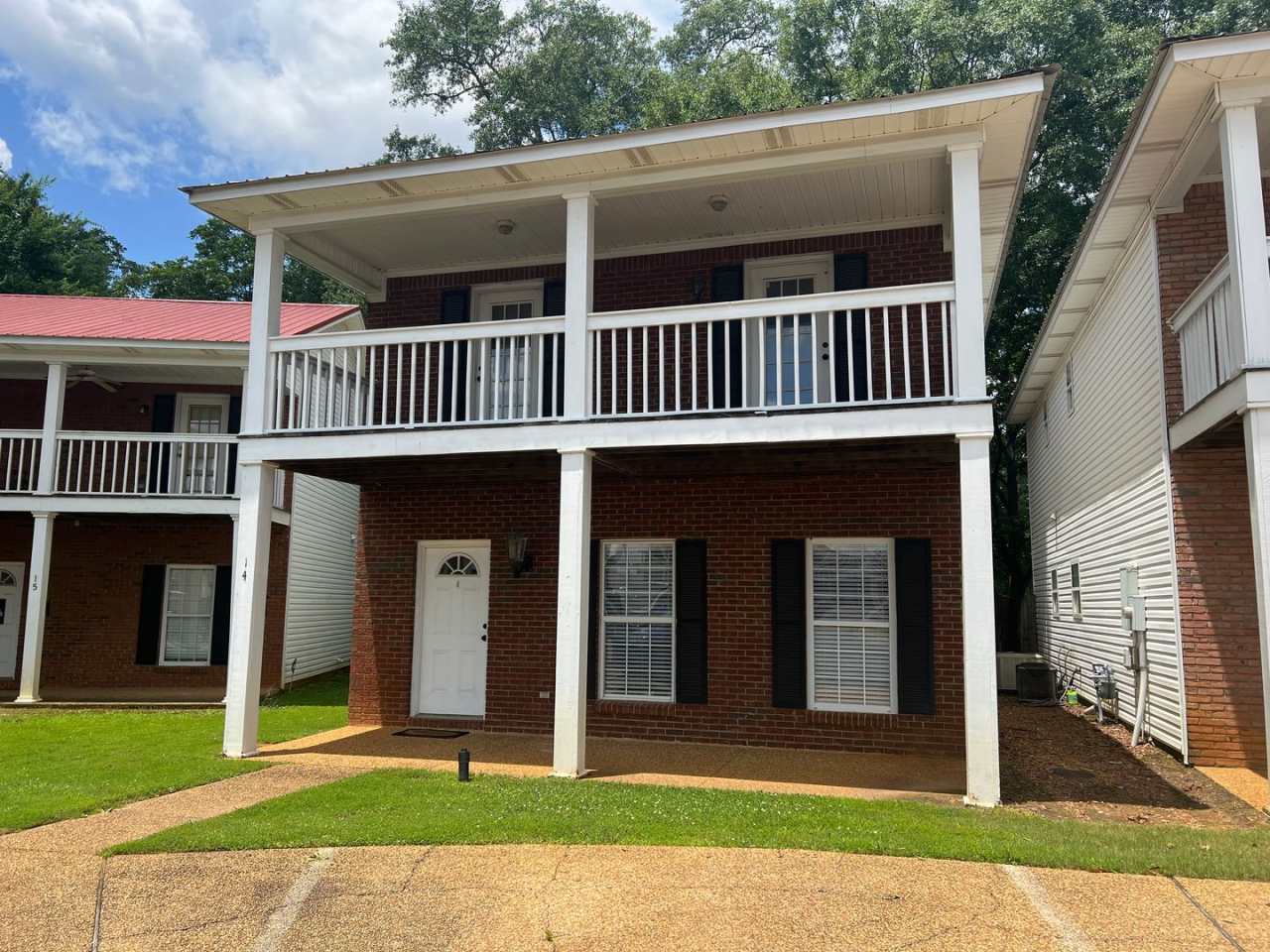 14 Brook Meadows Circle