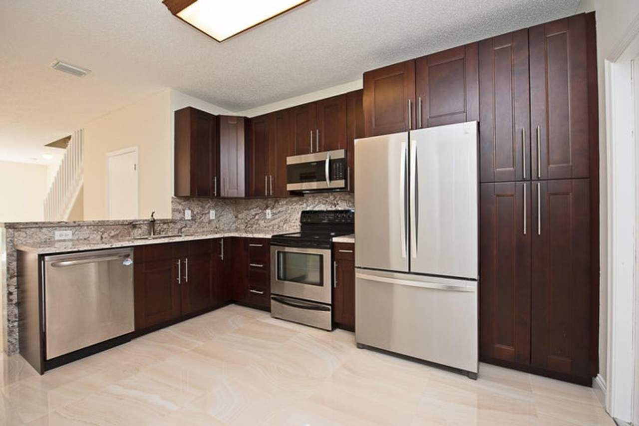 3709 E San Simeon Circle, Weston, FL 33331