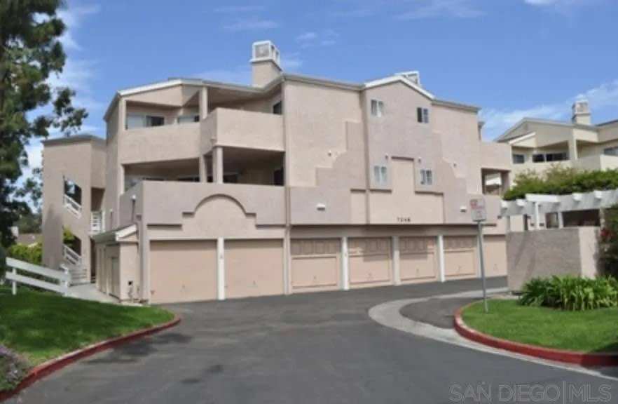 7248 Camino Degrazia unit: 295