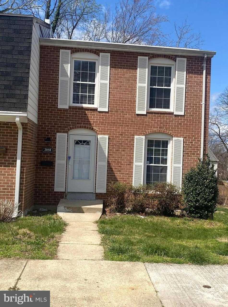 2058 CHADWICK Terrace