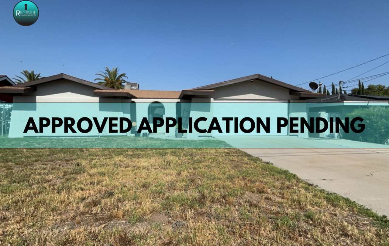 FOR RENT LOVELY SINGLE-STORY HOME IN FONTANA!! AVAILABLE NOW!!