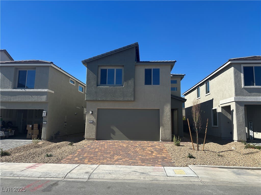 10273 Digby Fine Street