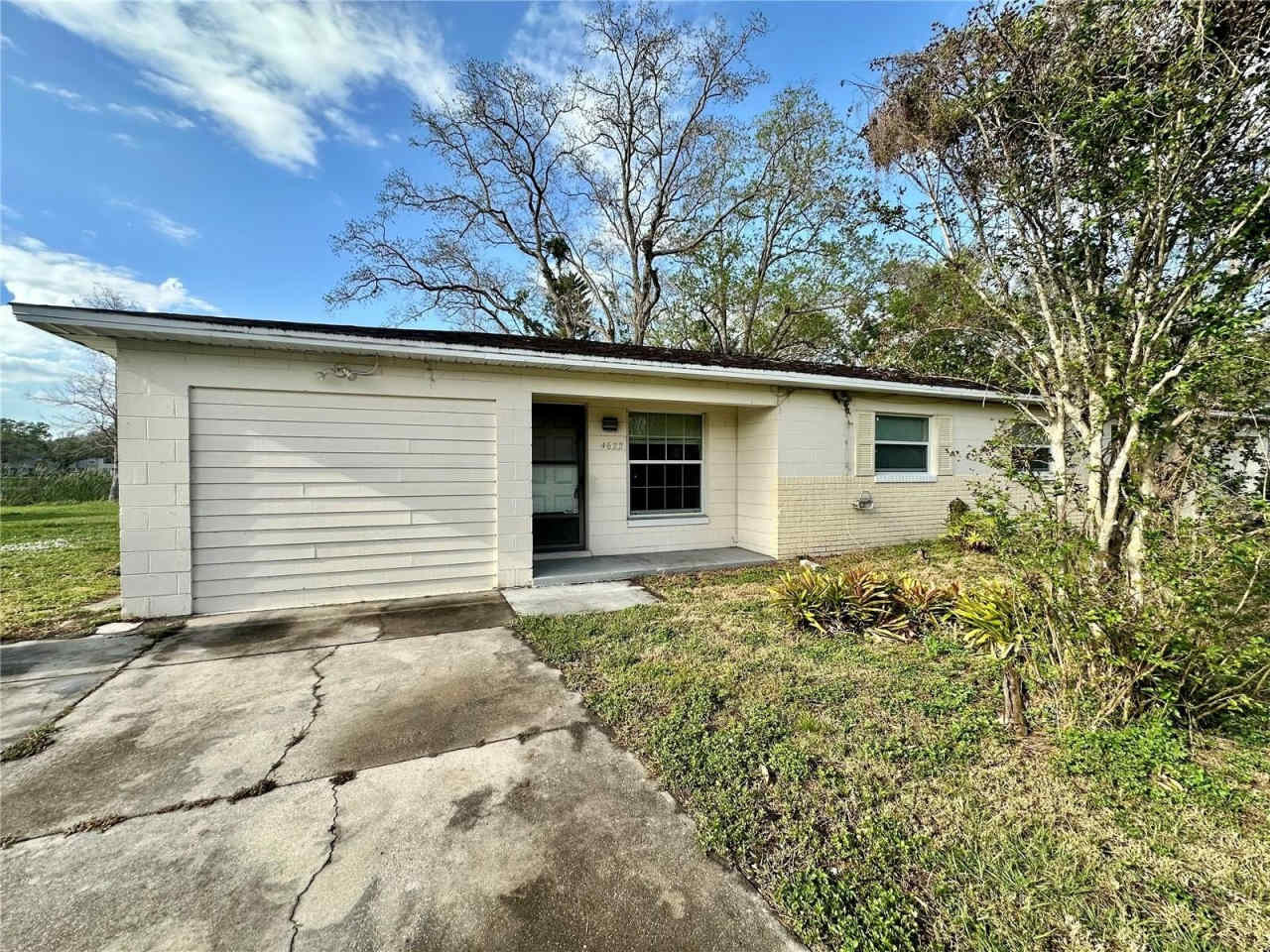 4622 N GOLDENROD ROAD