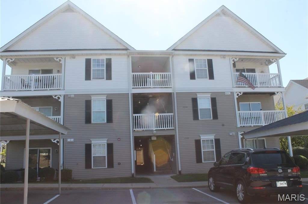 2200 Spring Creek Lane