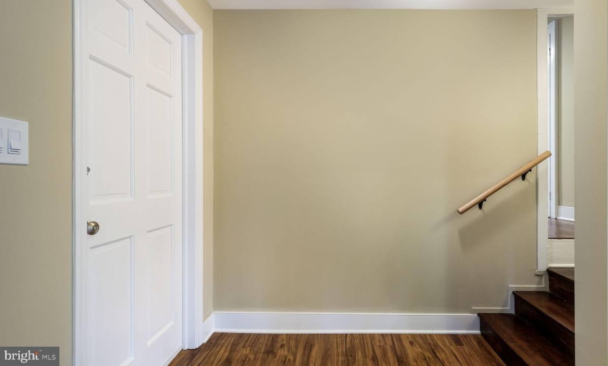 112 E STATE Street unit: 6