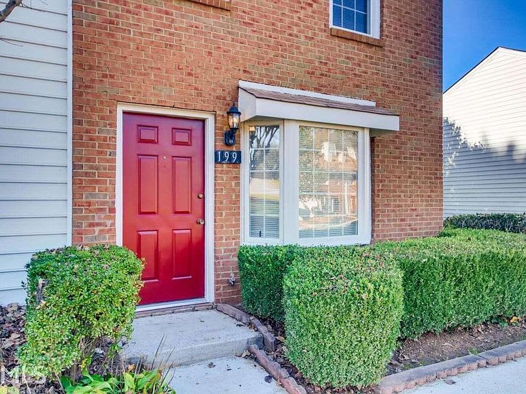 199 Holcomb Ferry Road