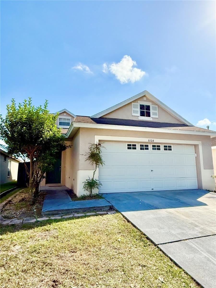 6104 WHITE SAILS DRIVE