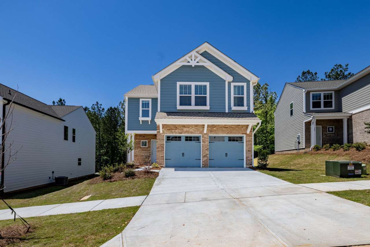 4 Bedroom Home Piedmont Area - AVAILABLE JUNE 6TH!