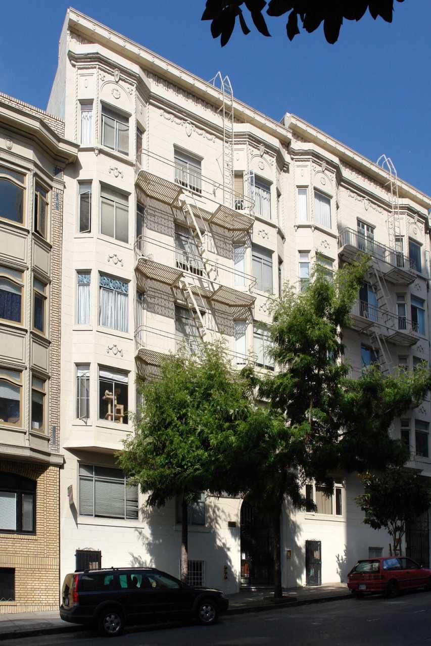 525 Leavenworth Street