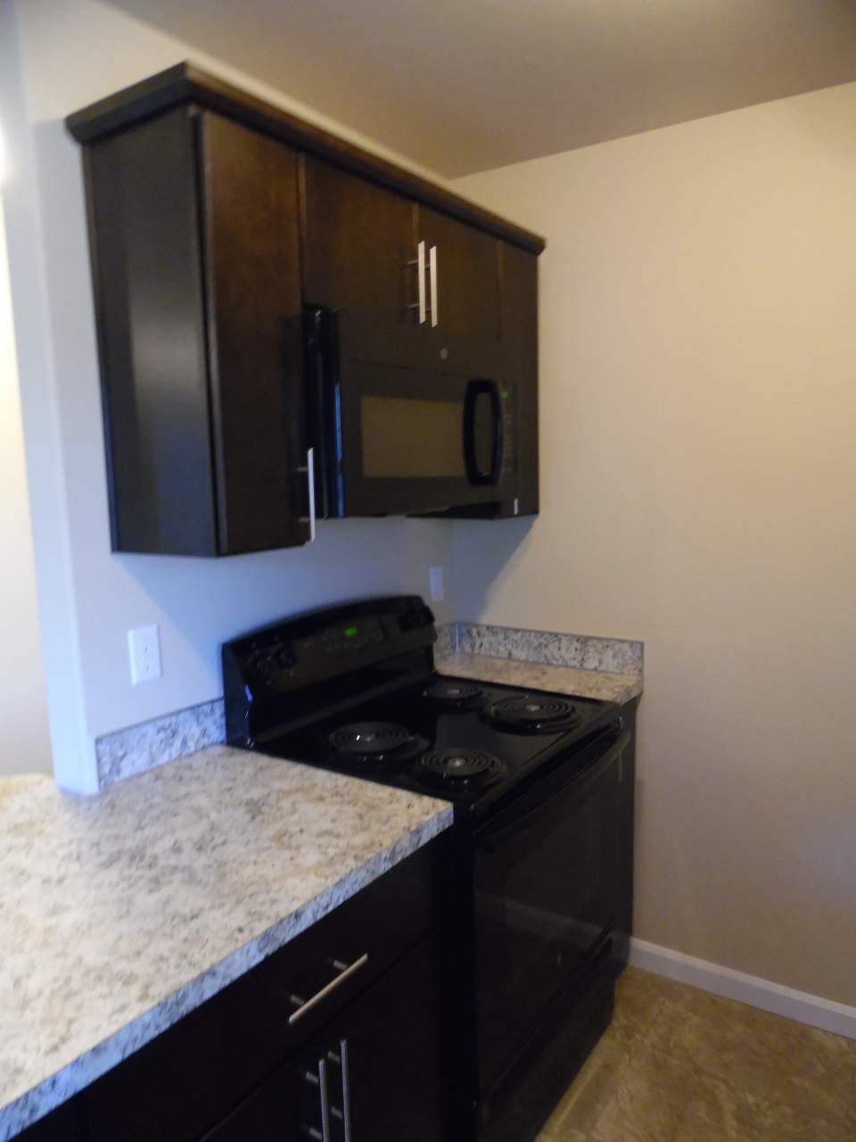 5545 Balustrade Boulevard South East