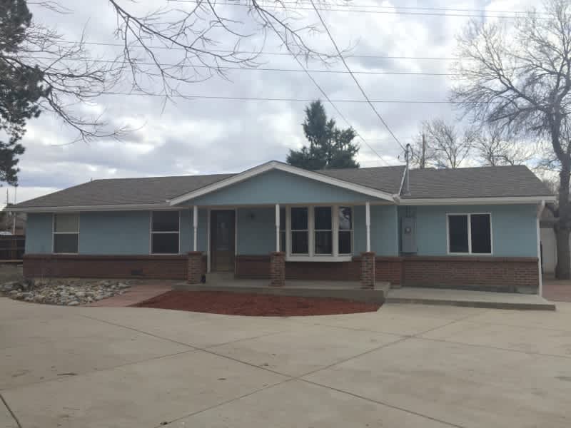 1883 South Chester Circle