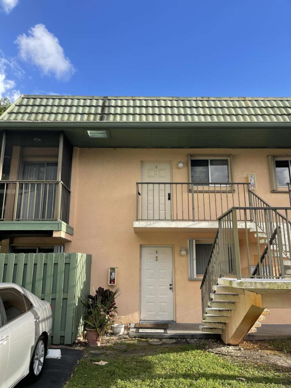 1850 Fairview Villas Drive