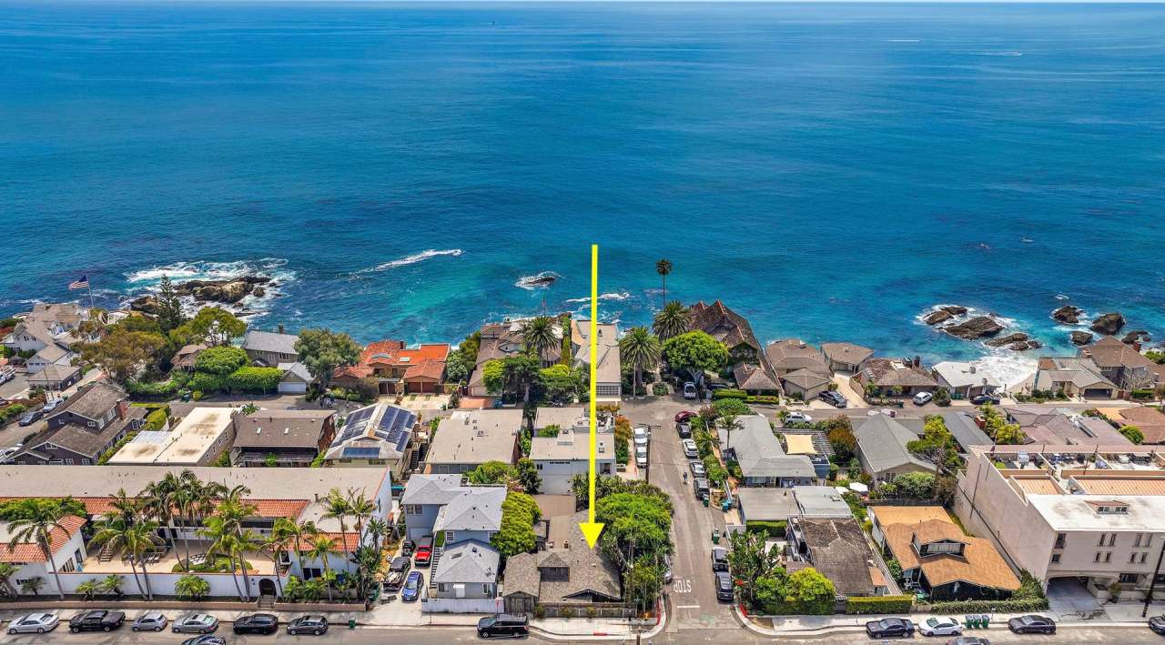 Ever dreamed of living under the sea?!