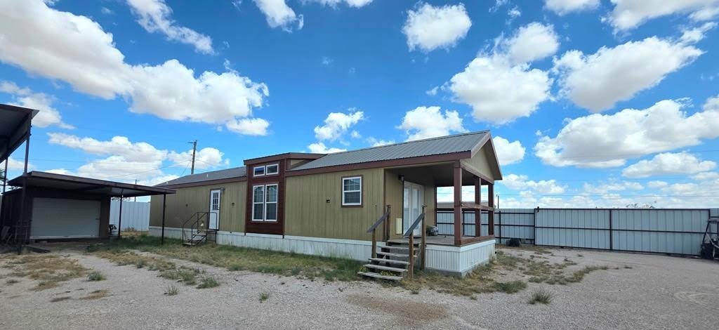 4330 N Redland unit: B