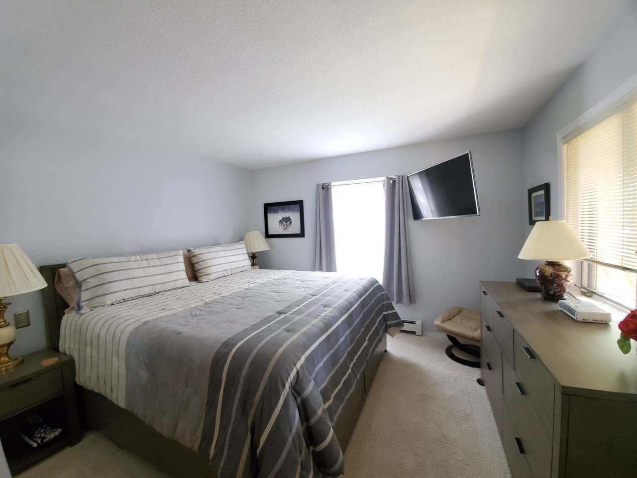 Rare summer seasonal rental!