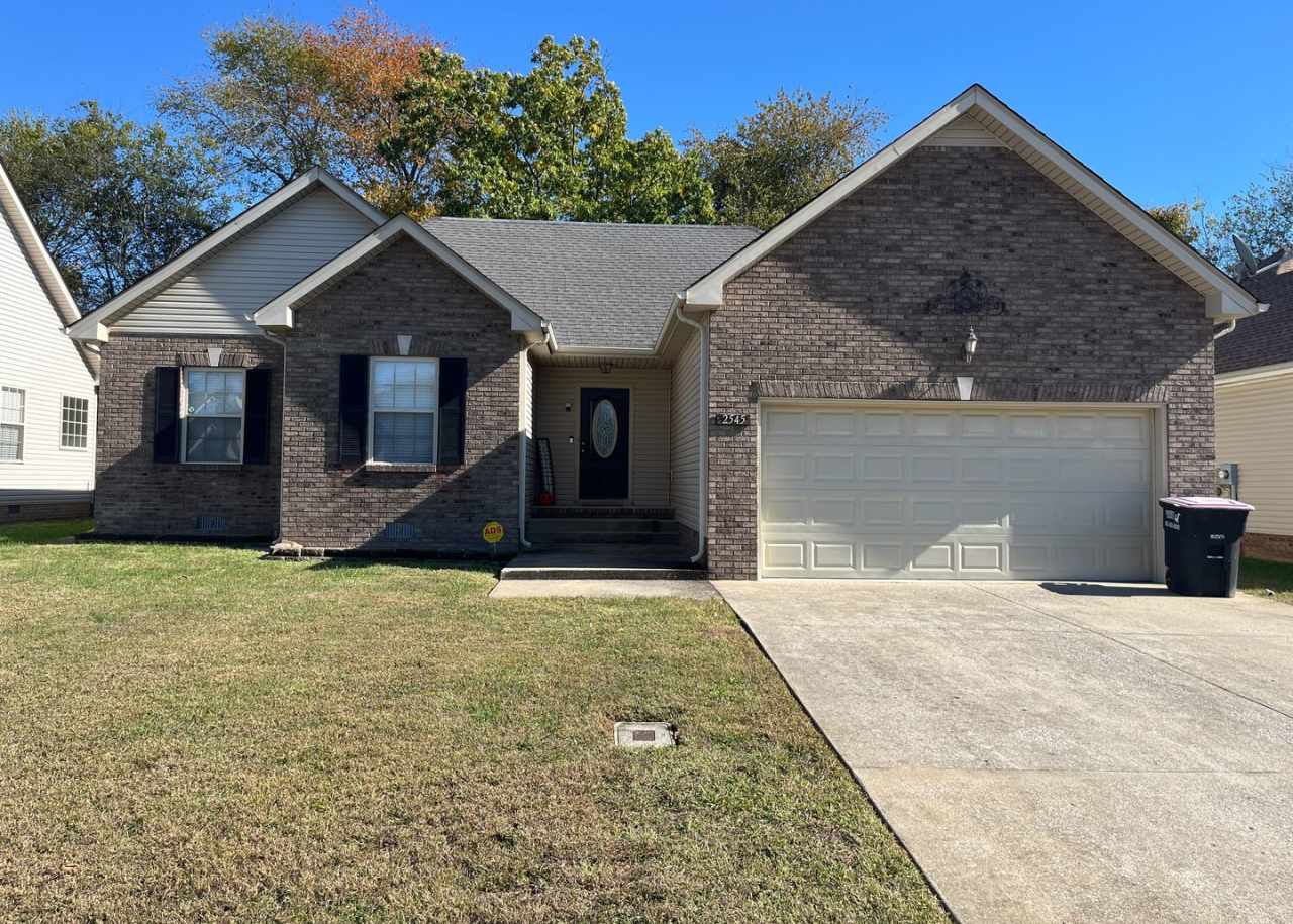 Charming 3-Bedroom Ranch in Prime Central Location!