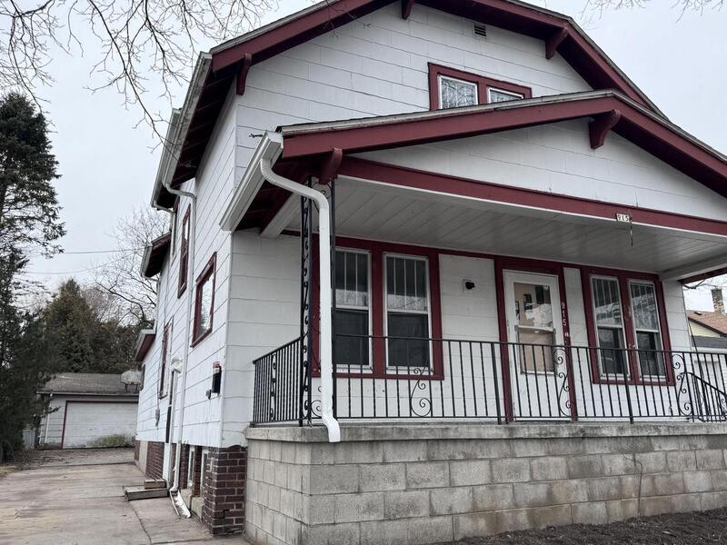 915 Columbus Street - Lower