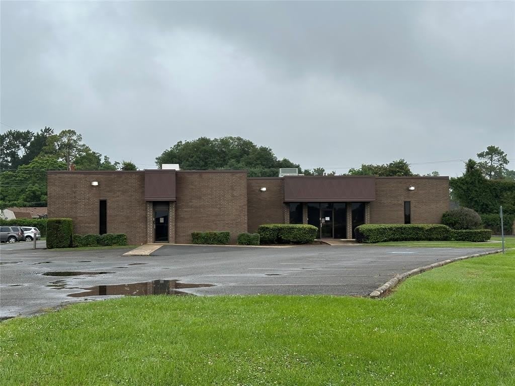 1330 Shreveport Barksdale Highway