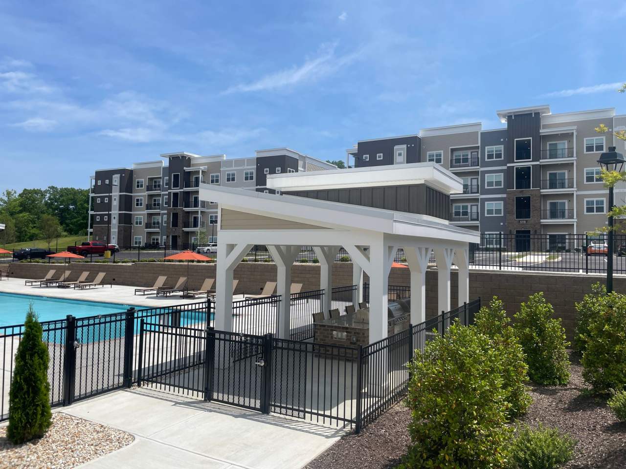 Tuscany con Terrazza | 1 Bed 1 Bath | 773 sf