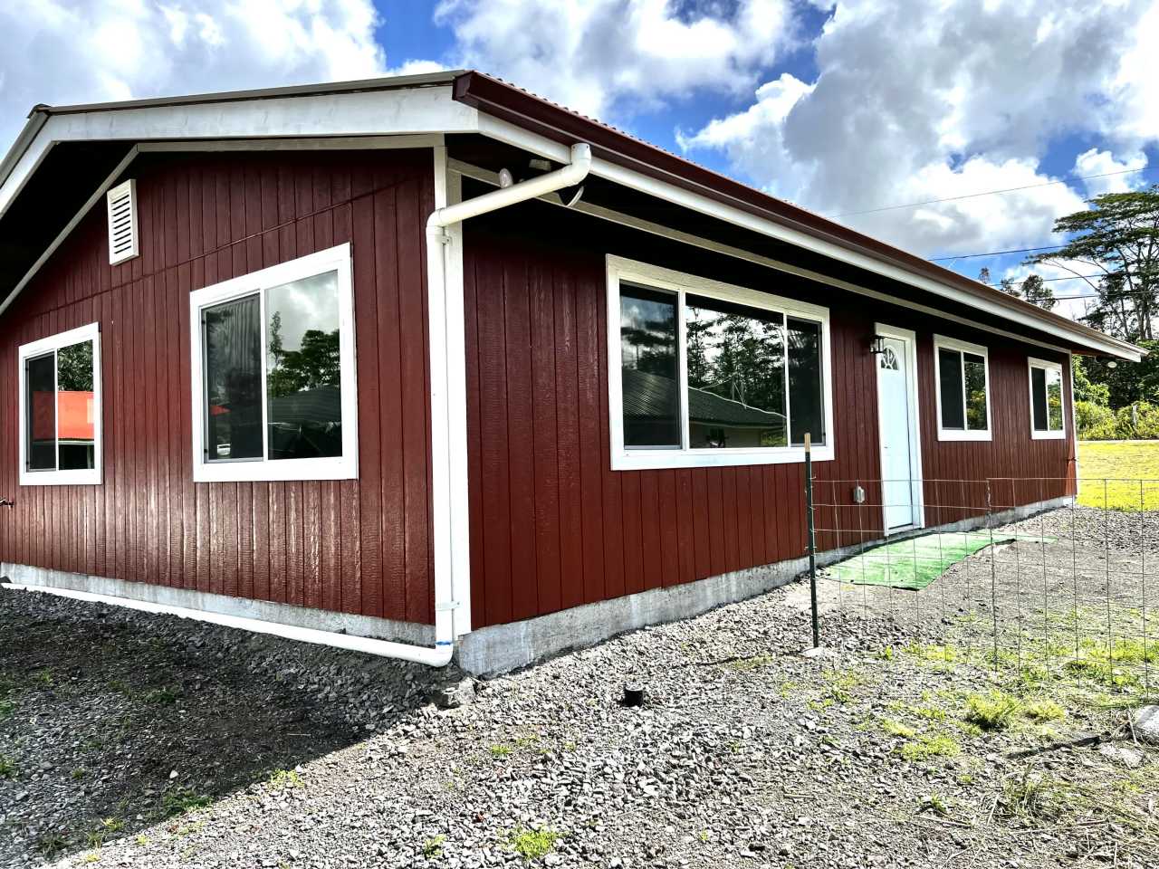 16-2039 Emerald Drive