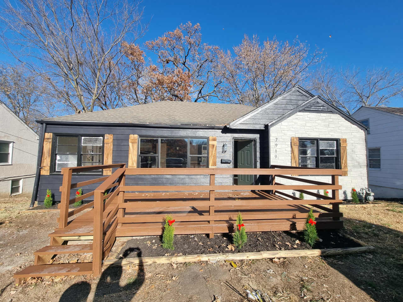 7919 Hickman Mills Dr