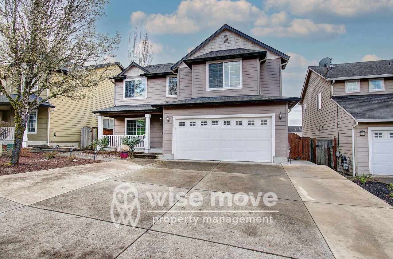 Washougal- 4 Bedroom Home- Apply today!