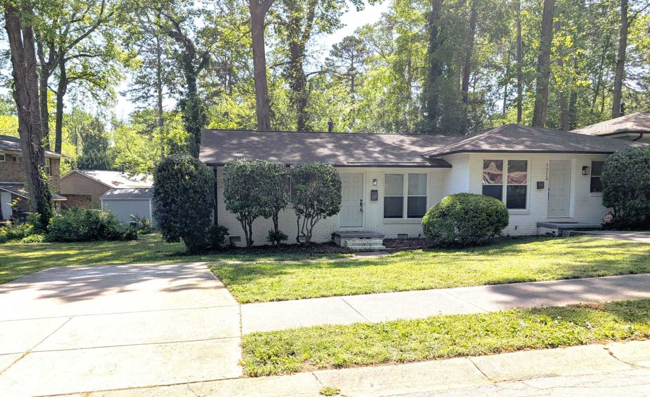 NODA! Minutes Away! 100% Renovated!