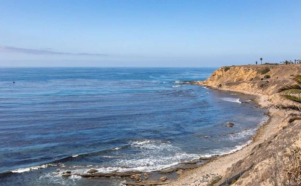 1481 W Paseo Del Mar