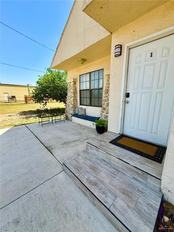 1100 E Business Hwy 83