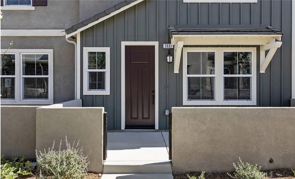 3937 E Carmel Privado