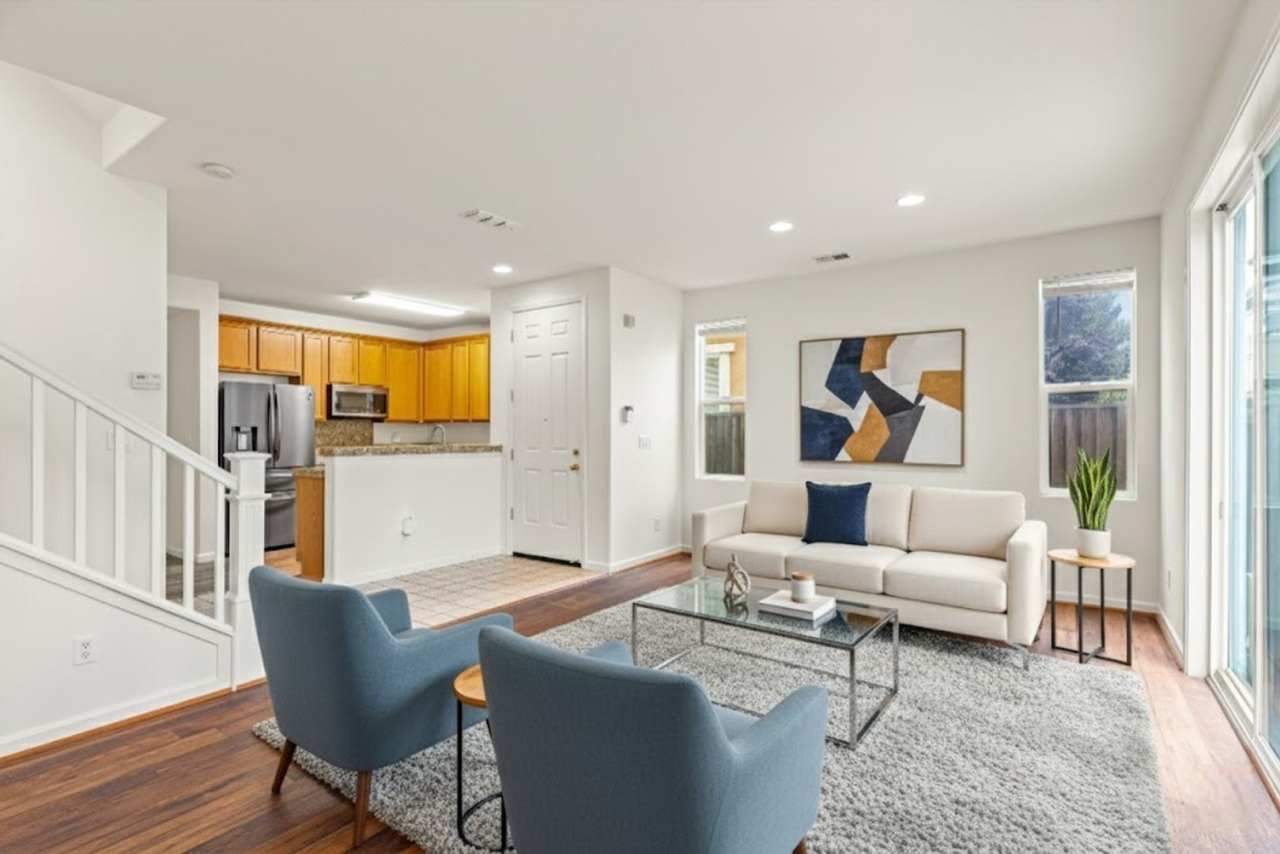 Modern 5 Bed Home with Office, AC, Garage,  Community Amenities